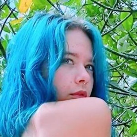 skinny blonde onlyfans exclusive visuals