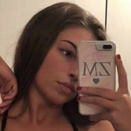 Zara McDermott onlyfans leaked dirtyship