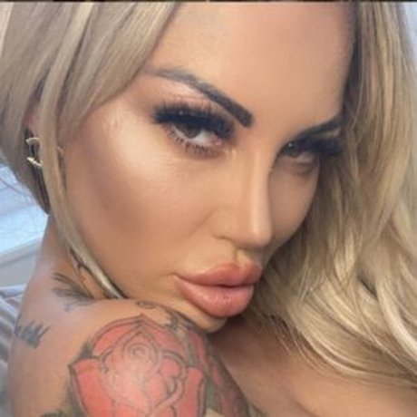 Sallie Axl only fans pictures