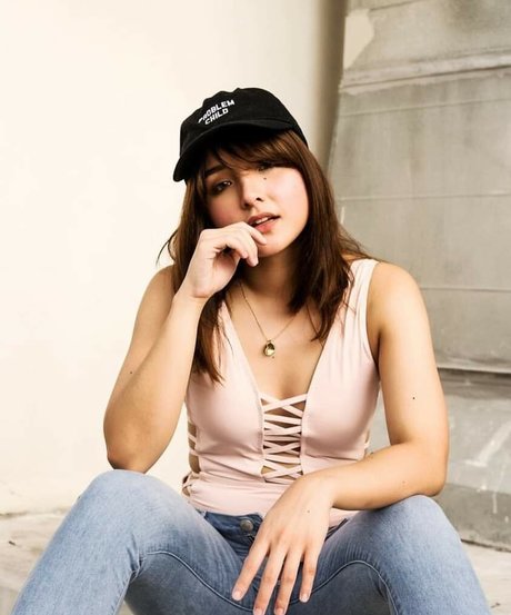 Sarah Carlos onlyfans leaked free