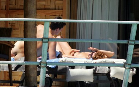 Natasha Kaplinsky onlyfans nude leaks