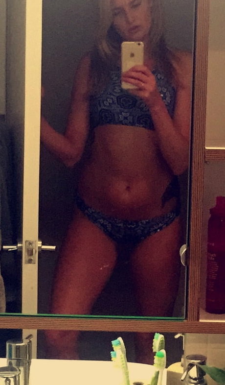 Ashley Bradley onlyfans leak