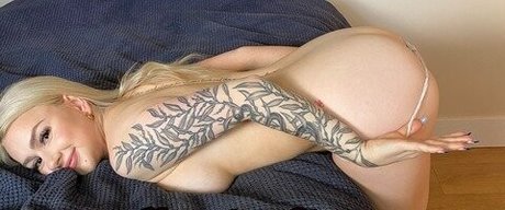 Elena Fleur xxx only fans