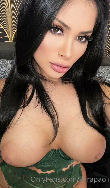 Yara Paoli onlyfans nudes leaked