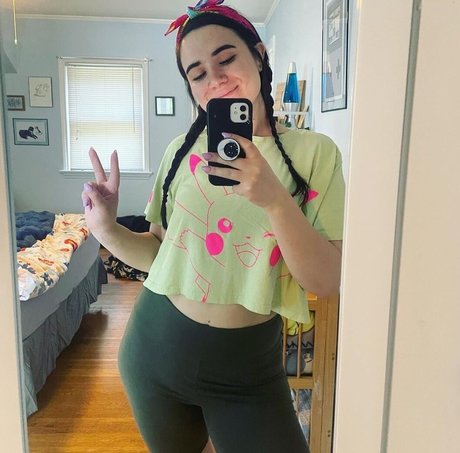 ShiningEdith only fans leak