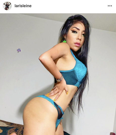 Larisleine nude leaked onlyfans