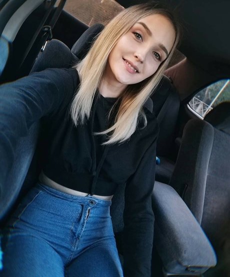 Xxlika onlyfans naked leaked