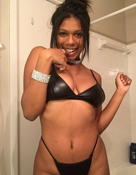 Marina Lina only fans content