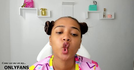 ISApetite only fans nudes