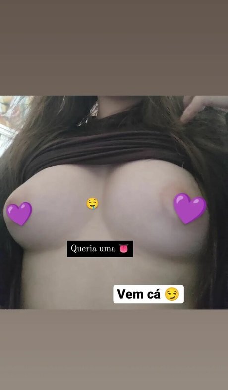Hellen Silveira onlyfans leaked pics