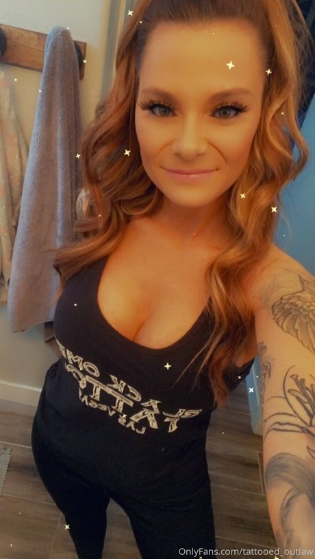 chroniclesofatiredassmom onlyfans leak xxx