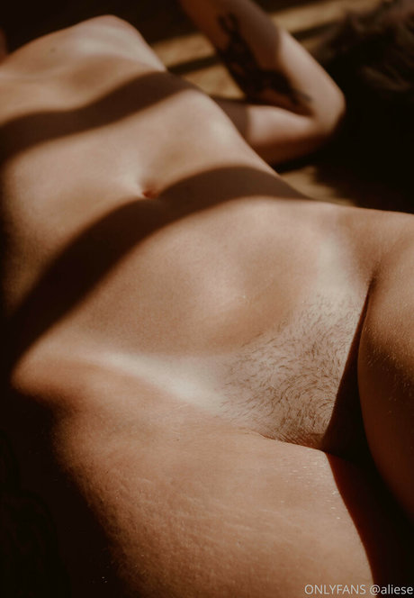 Aliesealieseoff only fans xxx