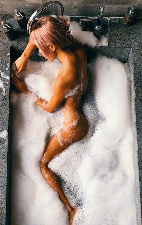 Minymaxxvip topless onlyfans