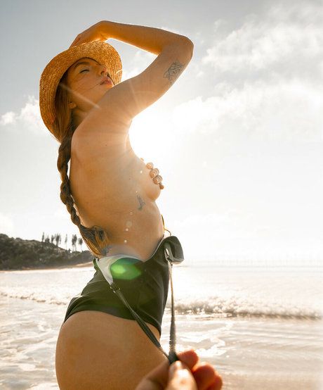 Mari Fioretti onlyfans desnuda