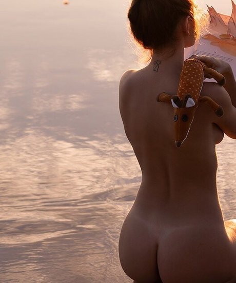 Mari Fioretti onlyfans nude