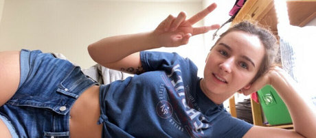 Oliveboo naked onlyfans