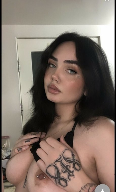 Raven Felix onlyfans nudes leaks