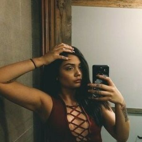 Raven Felix naked onlyfans leaks