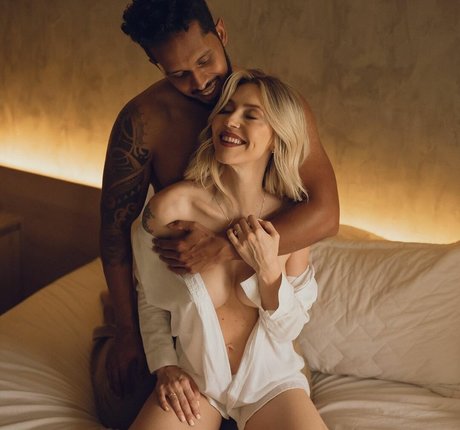 Adri Freitag nude leaked onlyfans