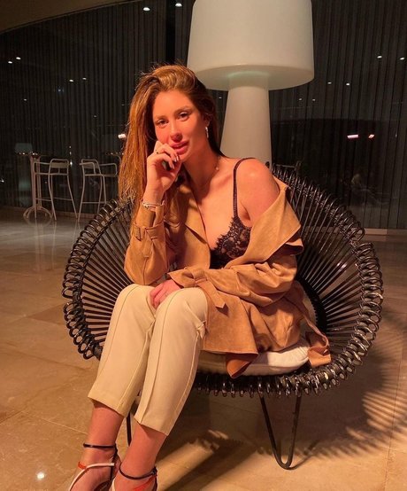 Mia Bar free onlyfans