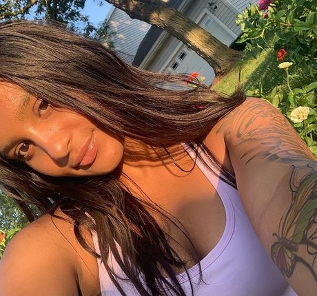 Wins arifax ass onlyfans