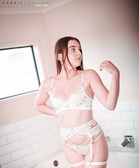 nude yoga onlyfans porn capture