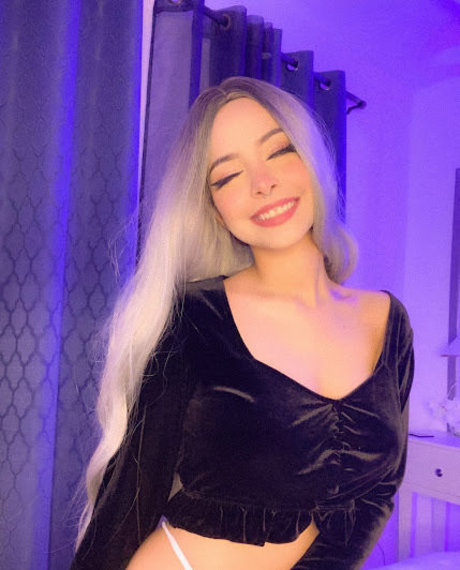 CuteEvaa18 boobs onlyfans