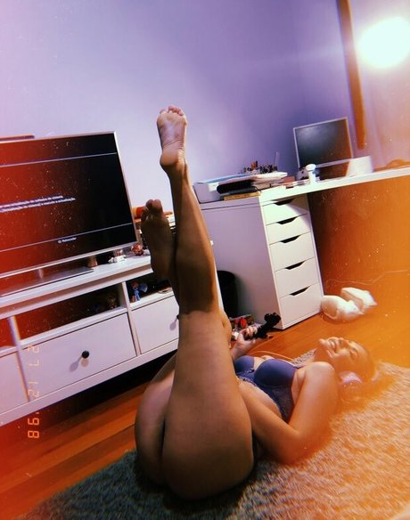 AnnieQueen nsfw onlyfans