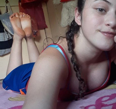 Friend s Pretty Feet leaked onlyfans sex tape