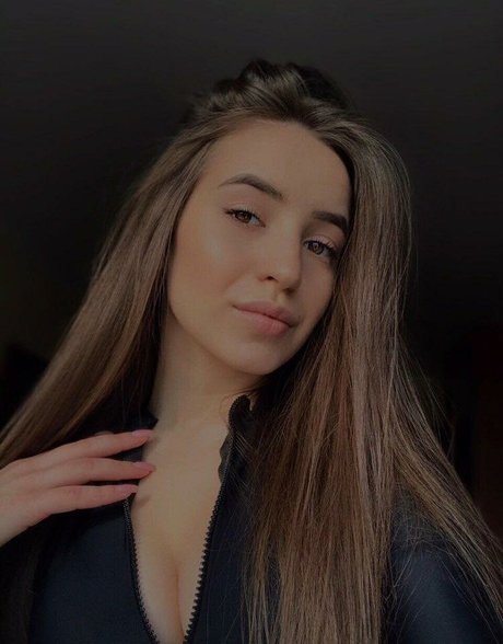 libiazar onlyfans strip tease