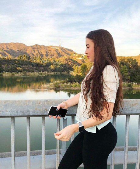 Samara Redway  candids