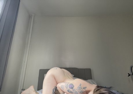 Noah Ivy onlyfans mega