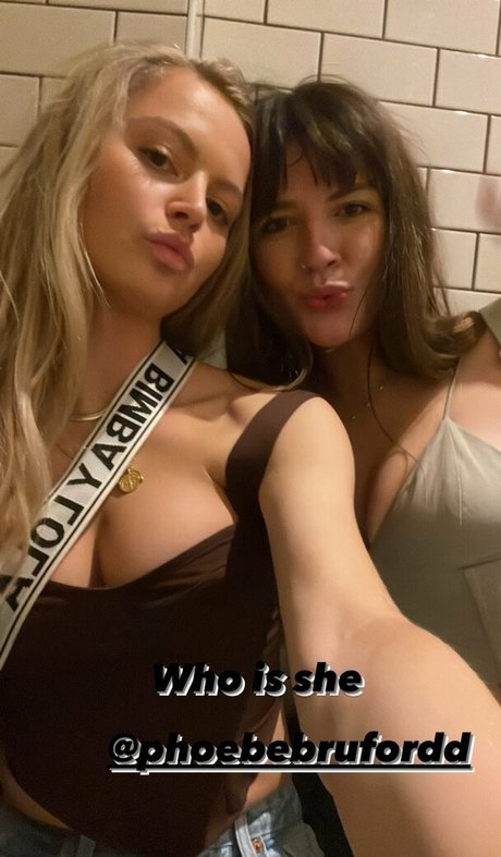 Isobeljtaylor onlyfans model