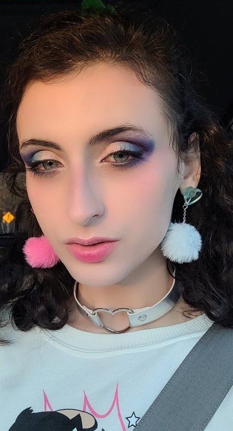 Moniqa Lefevre onlyfans striptease