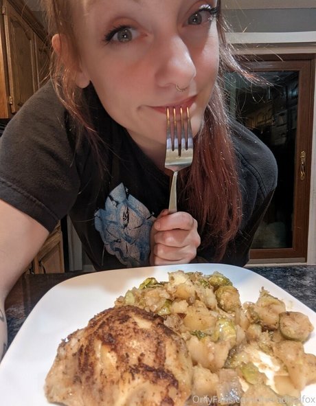 theradicalfox onlyfans