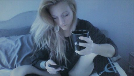 theradicalfox naked onlyfans