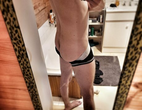 dadbodadmirer feet onlyfans