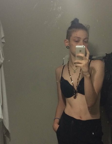 lewdology boobs onlyfans