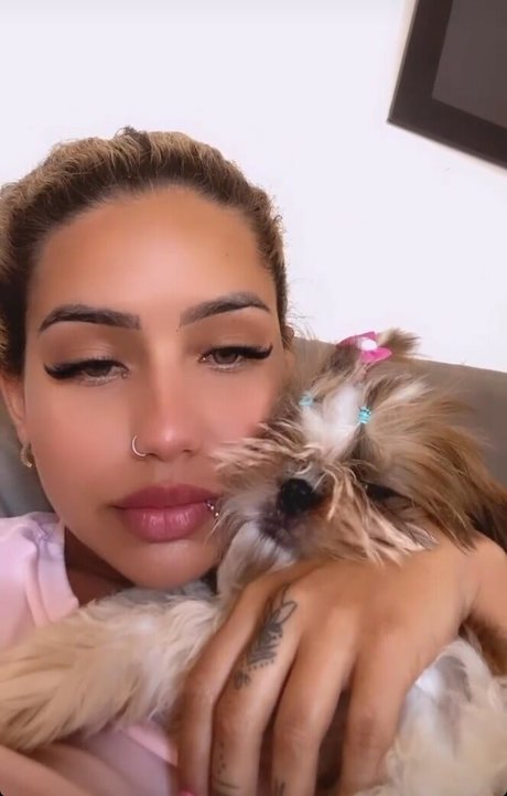 Muito Linda onlyfans leaks