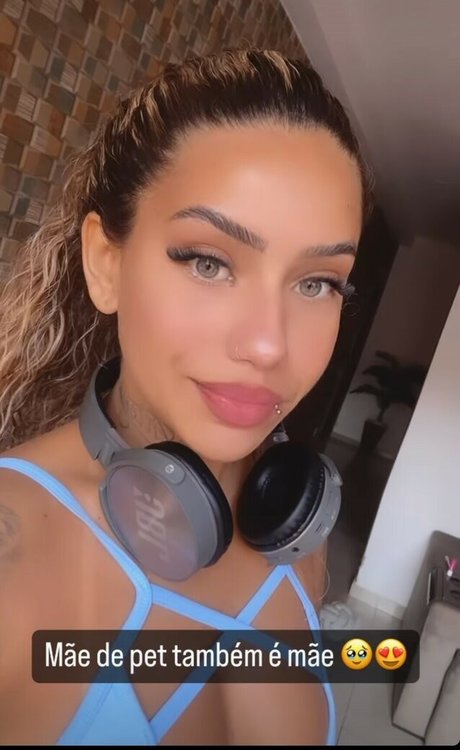 Muito Linda onlyfans explicit content