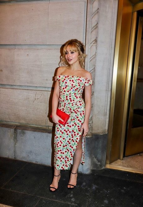 lesbian ass onlyfans xxx selfie