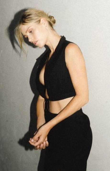 Claire Holt onlyfans nude photos