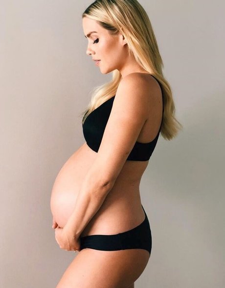 Claire Holt naked leaked onlyfans