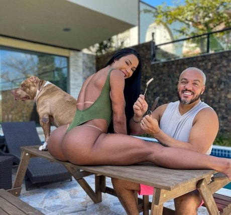 Gracyanne Barbosa onlyfans leaks naked