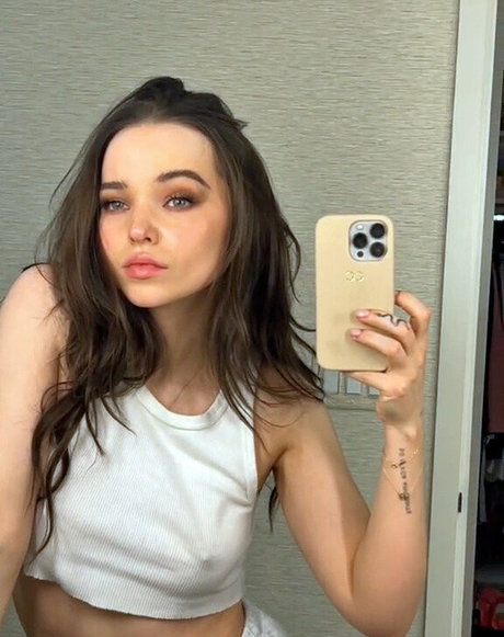 redhead skinny onlyfans free nude plate