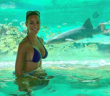 Eva LaRue naked onlyfans pics