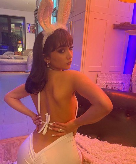 Rowan Blanchard onlyfans model photo