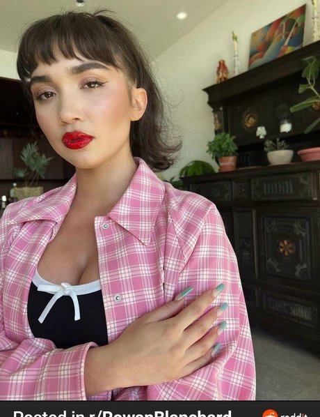 Rowan Blanchard onlyfans leaks