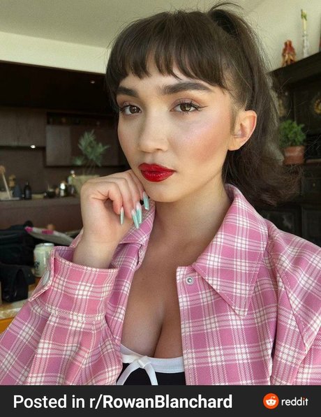 Rowan Blanchard only fans leaked