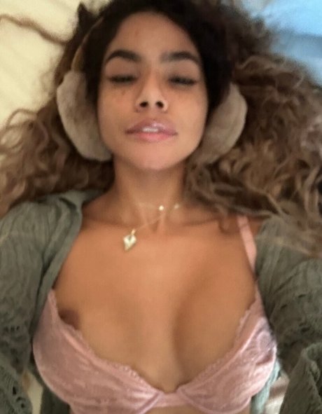 Princess Helayna onlyfans porn nude